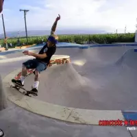 NALU POHAKU STONE WAVE Skatepark (Maui) - Paia, Hawaii, U.S.A.