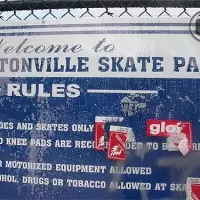 Eatonville Skatepark - eatonville, Washington, U.S.A.
