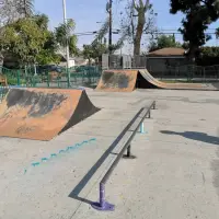 Roosevelt Park Skatepark - Firestone (Los Angeles)