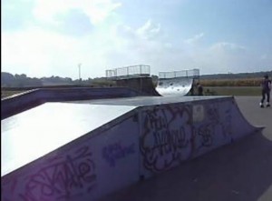 Skatepark - Saint Germain sur Morin, France