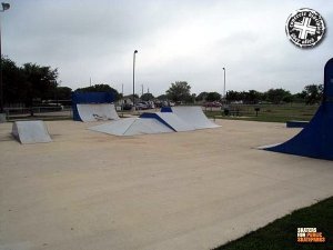 Henderson Skatepark - Bryan, Texas, U.S.A.
