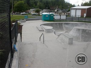 Eatonville Skatepark - eatonville, Washington, U.S.A.