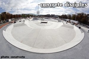 Skatepark de Plainpalais the &#039;bowl&#039; - Genève Switzerland