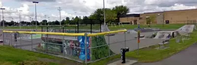Antoine High School Skate Park - Brossard, Quebec, Canada