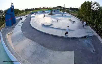 Skatepark de Saint-Rémy de Provence - Saint-Rémy de Provence, France