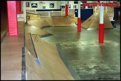 Skaters Edge Skatepark - Taunton, Massachusettes, U.S.A.