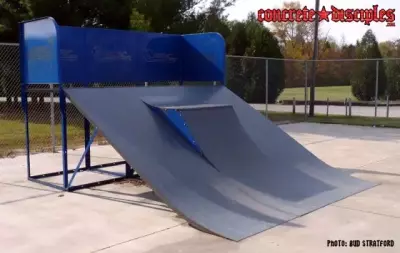Skatepark - Loogootee, Indiana, USA