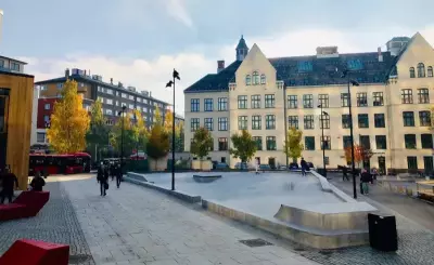 Colosseum Torg skate spot - Oslo - Photo courtesy of Betonpark