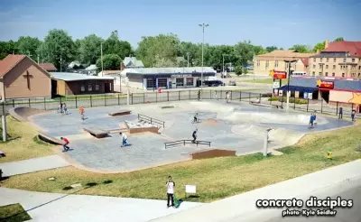Urban Park Skatepark - Oskaloosa, Iowa, USA