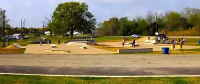 Novasota Skatepark - Novasota, Texas, USA