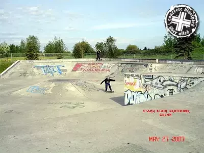 Skatepark - Stoney Plain, Alberta, Canada