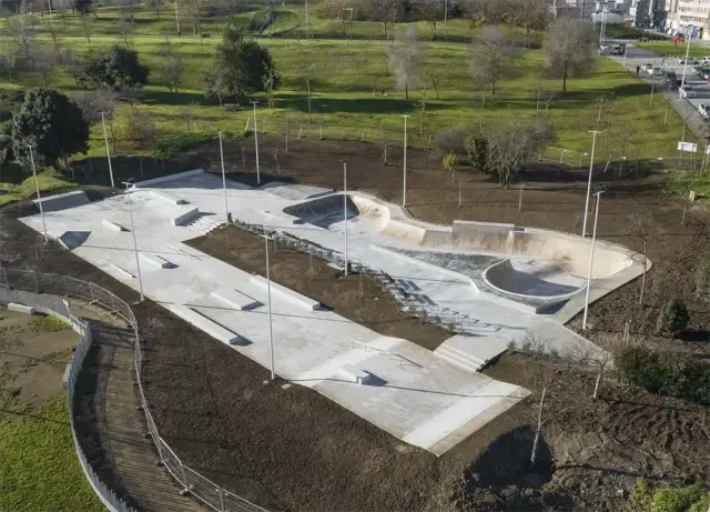 Parque Eirís Skatepark - Coruña  - Photo courtesy of Daniel Yabar Architecturo