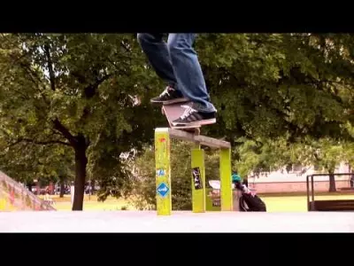 Skateboarding Aachen Kennedy Park ( HD )