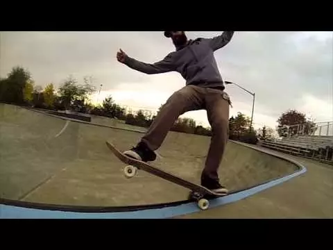 Scott_Enmen_Aumsville_OR_Skatepark