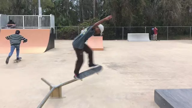Adam Gonzalez skateboarding Flagler Beach Skatepark (wadsworth park) march 2018