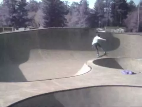 me skating brookings skate park.wmv