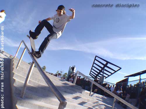 Ryan Sheckler - no problems ripping this rail.
