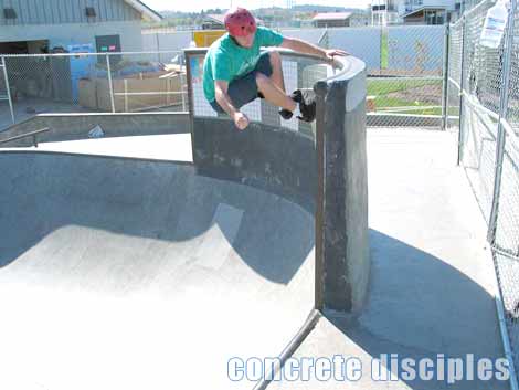 Peter frontside vert ride at the (Bethel) Eugene Oregon skatepark