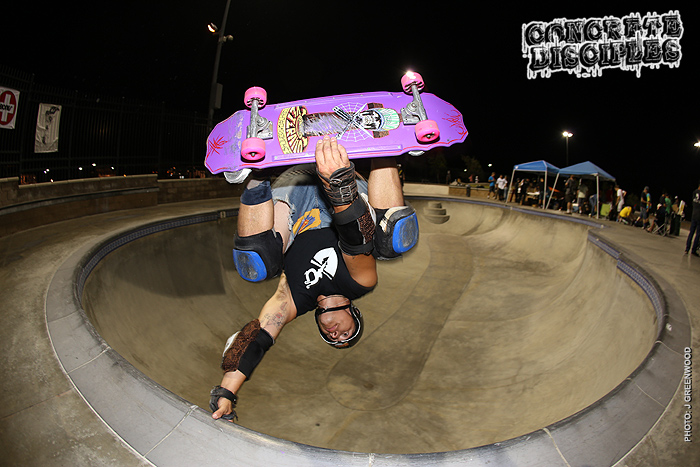 Richard Sanchez - invert with his one and only style.