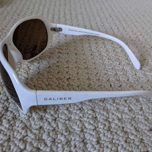 Caliber Glasses – Neutz, White and Gold