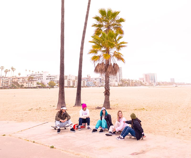 Kat Castro, Julian Lewis, Rahaf Hares, Nadia Scherer and Courtney Akita chilling in-between skating spots in the new etnies x B4BC shoes